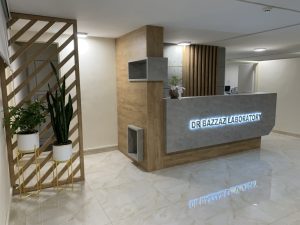 آزمایشگاه دکتر بزاز